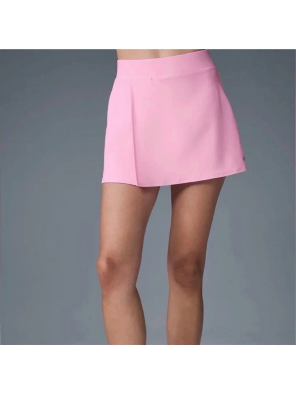 Alo Yoga - Alosoft Backspin Skirt in Sweet Pink Limited edition color, size XS